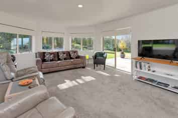 517 State Highway 14, Maunu