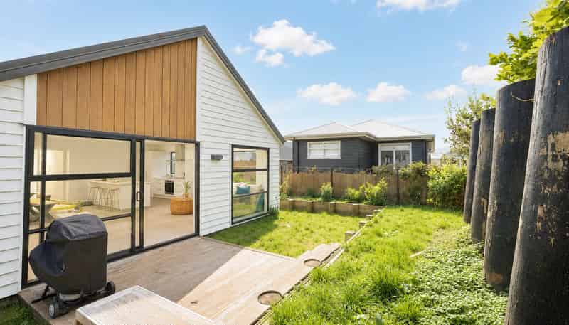 11B Pakaraka Drive, Papakura