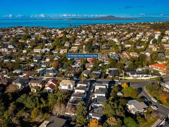 3/ 35 Matipo Road, Mairangi Bay