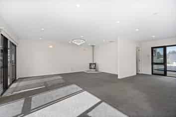 69 Mackesy Road, Parahaki
