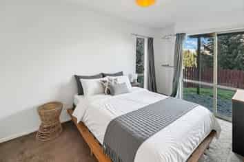 2A Bird Pl, Fernhill