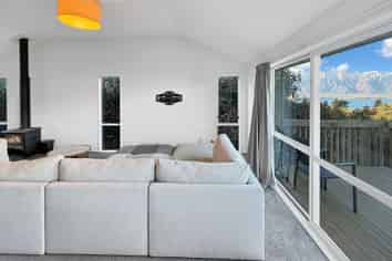 2A Bird Place, Fernhill