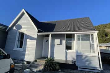 9 Alexander Terrance, Greymouth
