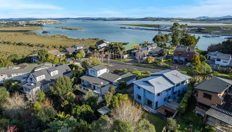 57 George Point Road, Onerahi