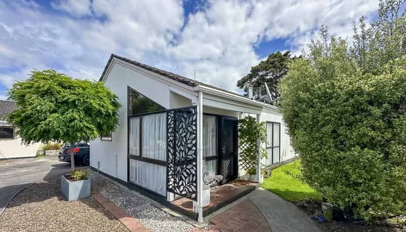 8A Church Place, Whanganui