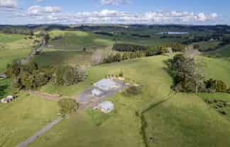 1043 Whananaki North Road, Opuawhanga