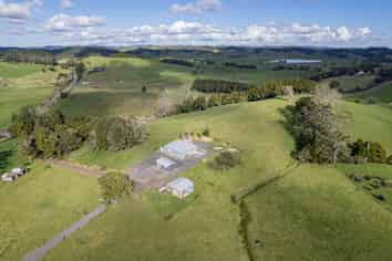 1043 Whananaki North Road, Opuawhanga