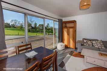 1043 Whananaki North Road, Opuawhanga