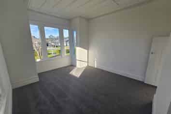 Southland - Address withheld