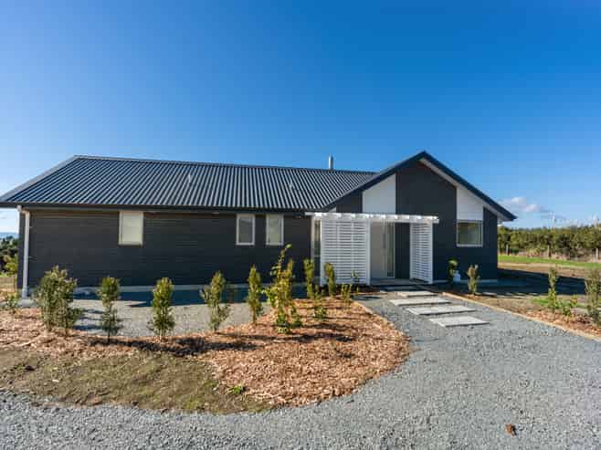 647 Millbrook Road, Waipu