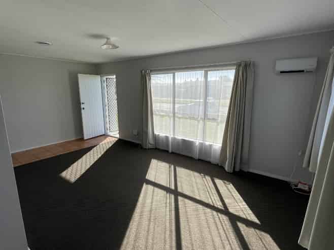 251 Flaxmere Avenue, Flaxmere