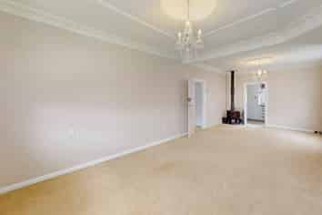 8 Pascal Street, Palmerston North Central