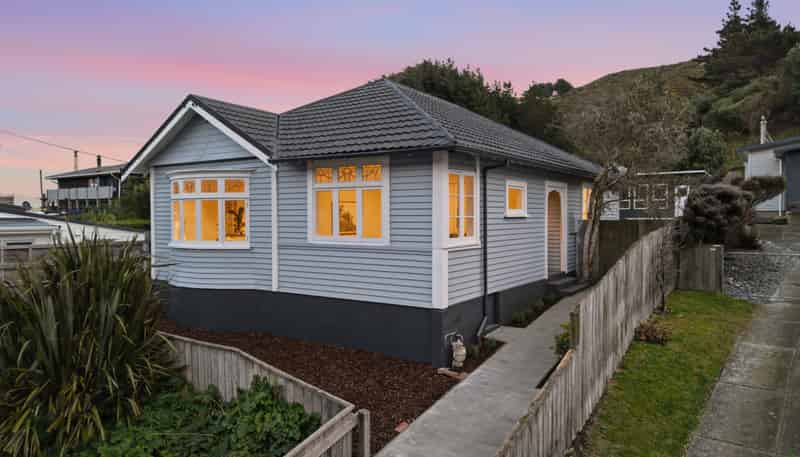 65 Happy Valley Road, Owhiro Bay