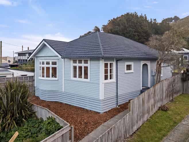 65 Happy Valley Road, Owhiro Bay