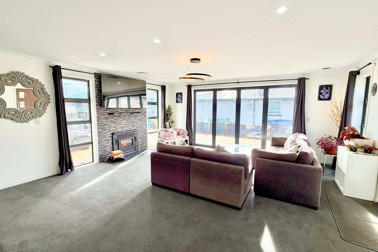 Your Easy-Care Dream Home Awaits! - Aanzicht 3