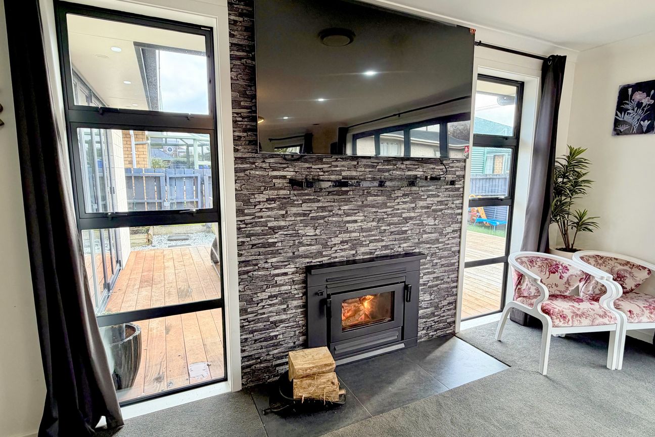 Your Easy-Care Dream Home Awaits! - Aanzicht 6