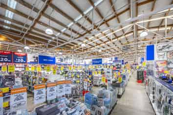 New 10-year lease extension to Spotlight