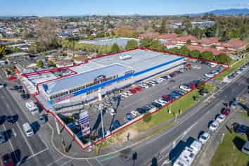 New 10-year lease extension to Spotlight