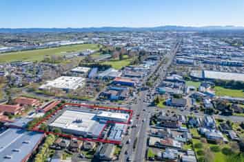 New 10-year lease extension to Spotlight