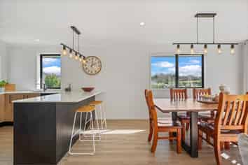 7 Sands Road, Glenbervie