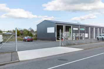 High Profile Small Workshop/Warehouse