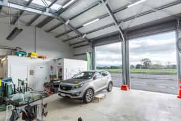 High Profile Small Workshop/Warehouse