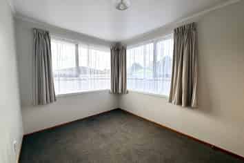 32B Holyoake Crescent, Kawerau