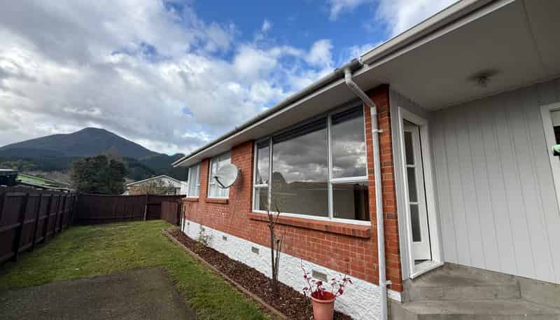 32B Holyoake Crescent, Kawerau