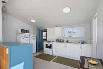14 Arthur Road, Papatowai/Pounawea