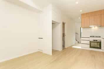 32B Windermere Crescent, Blockhouse Bay