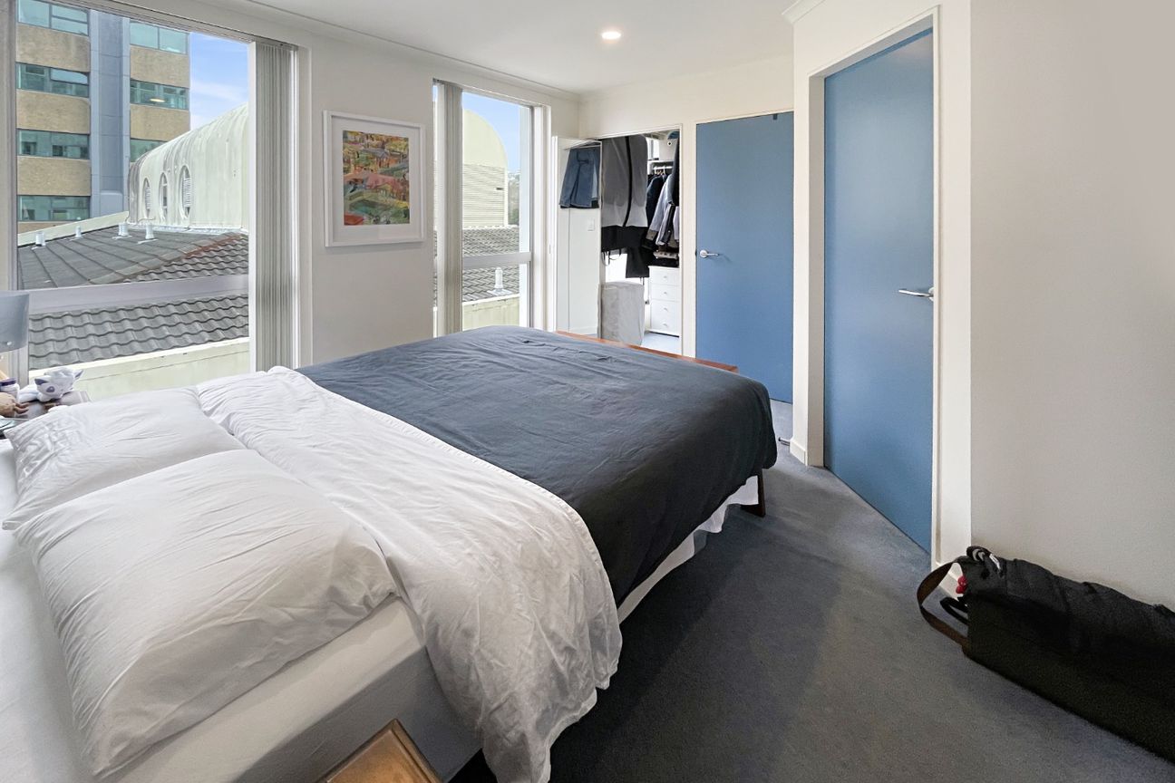 Modern Apartment with Sea Views in a Prime Location - Bild 4