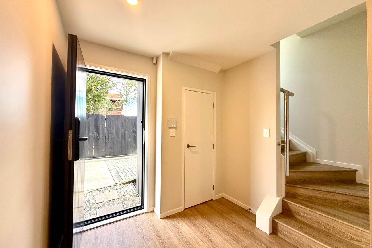 Brand-New 4-Bedroom Luxury Duplex in the Heart... - Bild 3