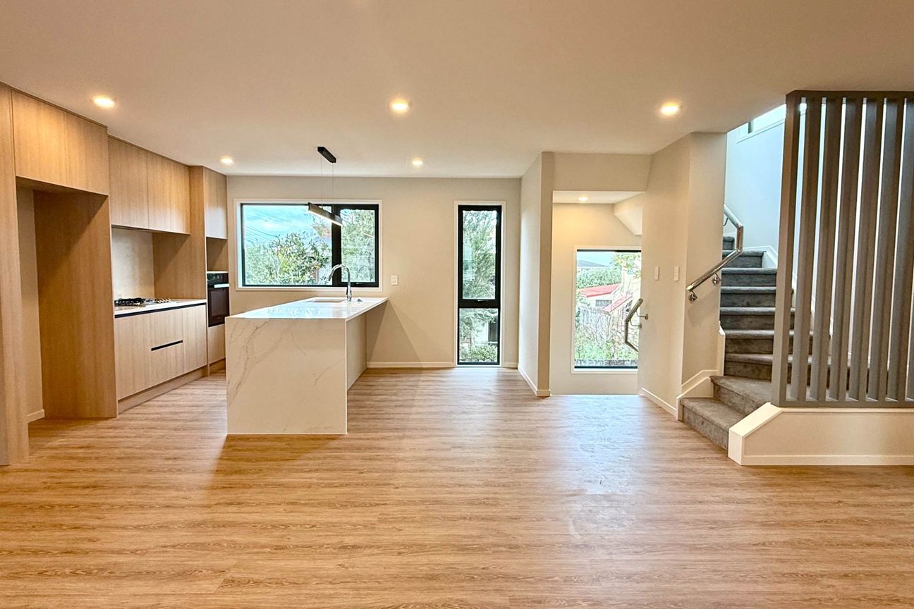 Brand-New 4-Bedroom Luxury Duplex in the Heart... - Fler