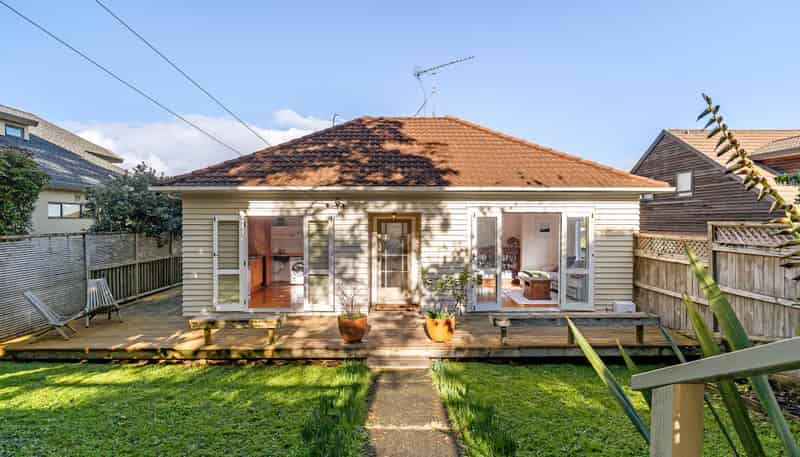 51 Raurenga Avenue, Royal Oak