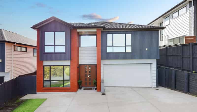 14 Taketonga Road, Flat Bush