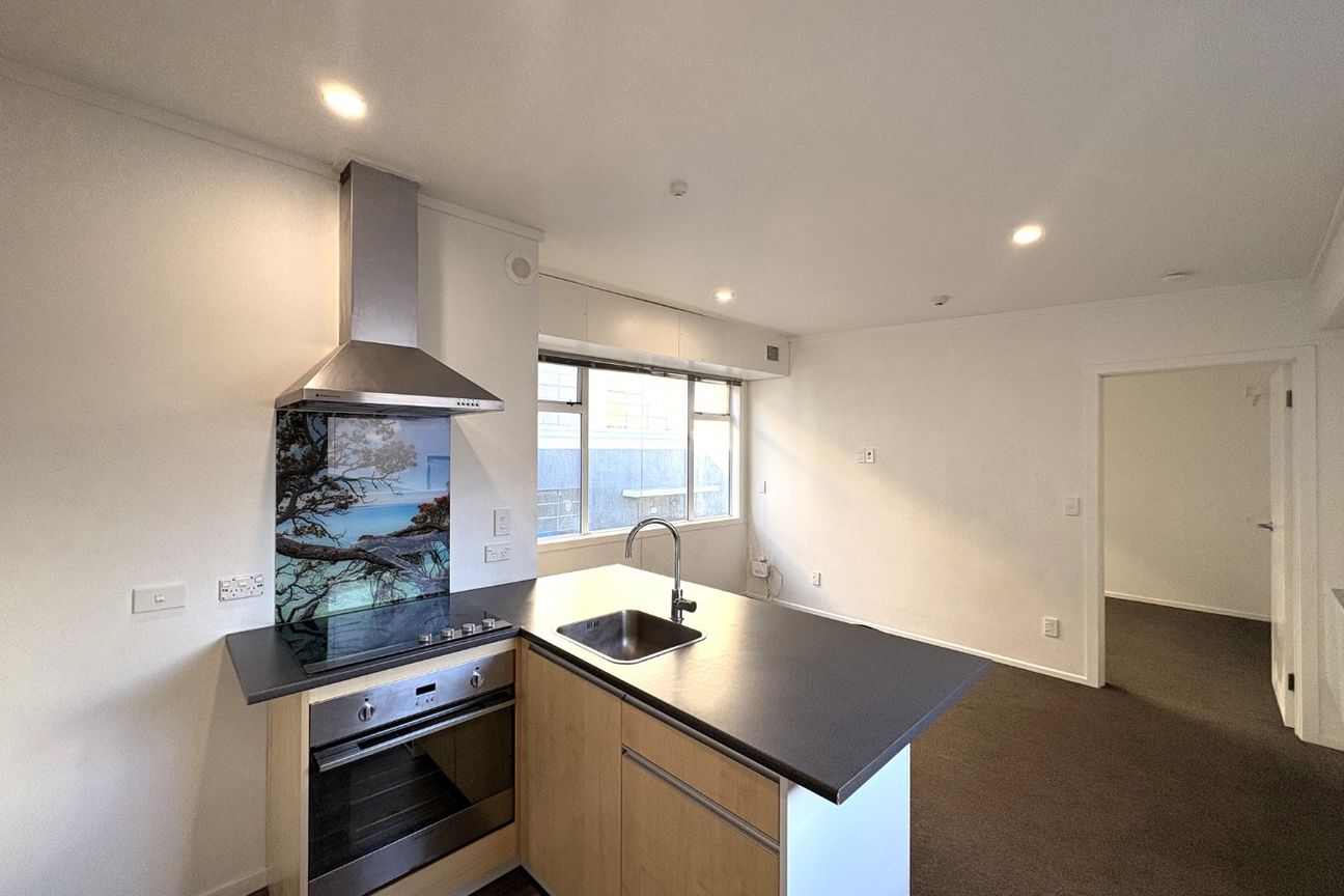 Central 1-Bed Apartment - Vaade 6