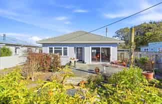 43 Field Street, Aramoho