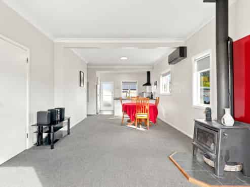43 Field Street, Aramoho