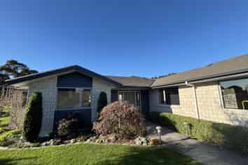 4 Turner Place, Wakefield