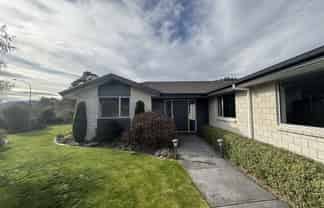 4 Turner Place, Wakefield