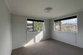 4 Turner Place, Wakefield