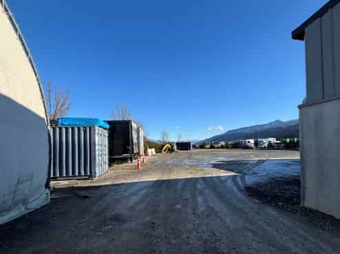 Large Frankton Yard for Lease