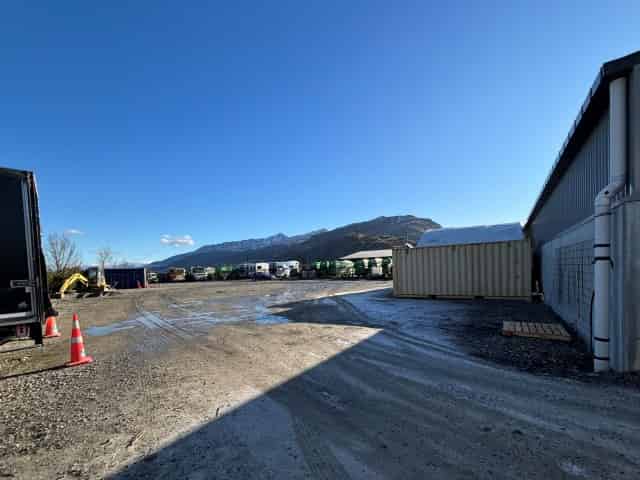 Large Frankton Yard for Lease