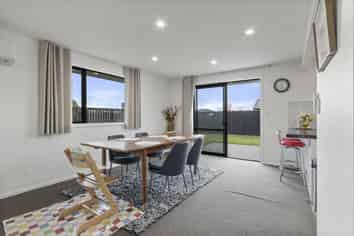 22 Sandstone Crescent , Rolleston