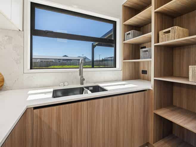 44 Makomako Crescent, Wharewaka