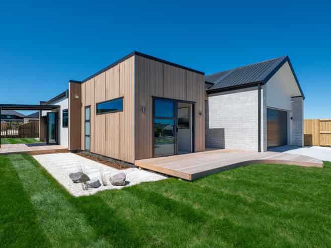 44 Makomako Crescent, Wharewaka