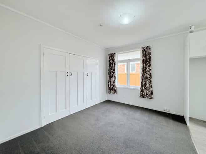 8 Te Kawa Road , One Tree Hill