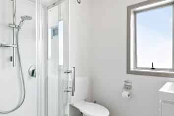 95E Felton Mathew Avenue, Saint Johns