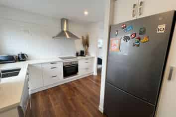 2/6 Baden Powell Place, Remuera