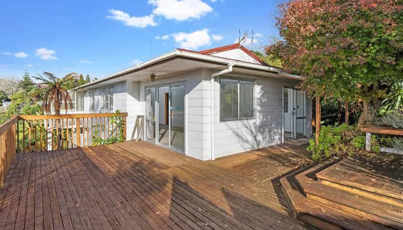 100 John Downs Drive, Browns Bay